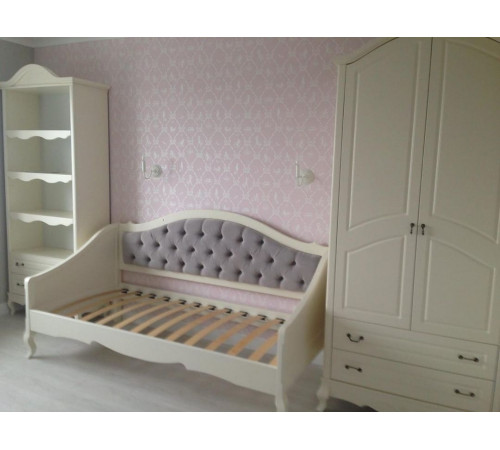 Односпальная кровать Анджелика MUR-115-01/1 с каретной стяжкой Односпальная кровать Анджелика MUR-115-01/1 с каретной стяжкой